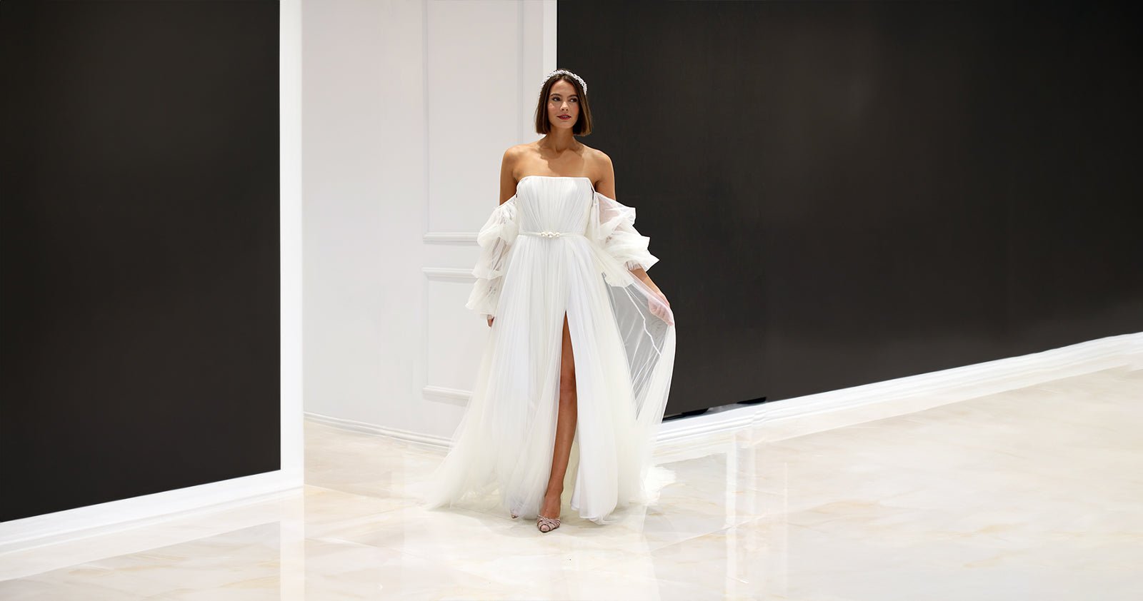 Winter Wedding Dresses: A Comprehensive Guide to Elegance and Comfort Galisa Grace Winter Wedding Dresses: A Comprehensive Guide to Elegance and Comfort Galisa Grace